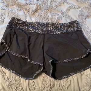 Black speed shorts lululemon